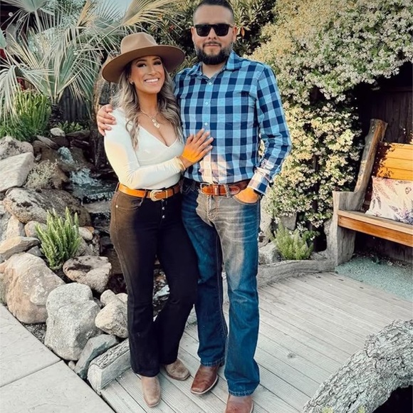 Leather Cowboy Western Boots/Square Toe/ Shaft Stitching/Square Heel - Picture 5 of 9